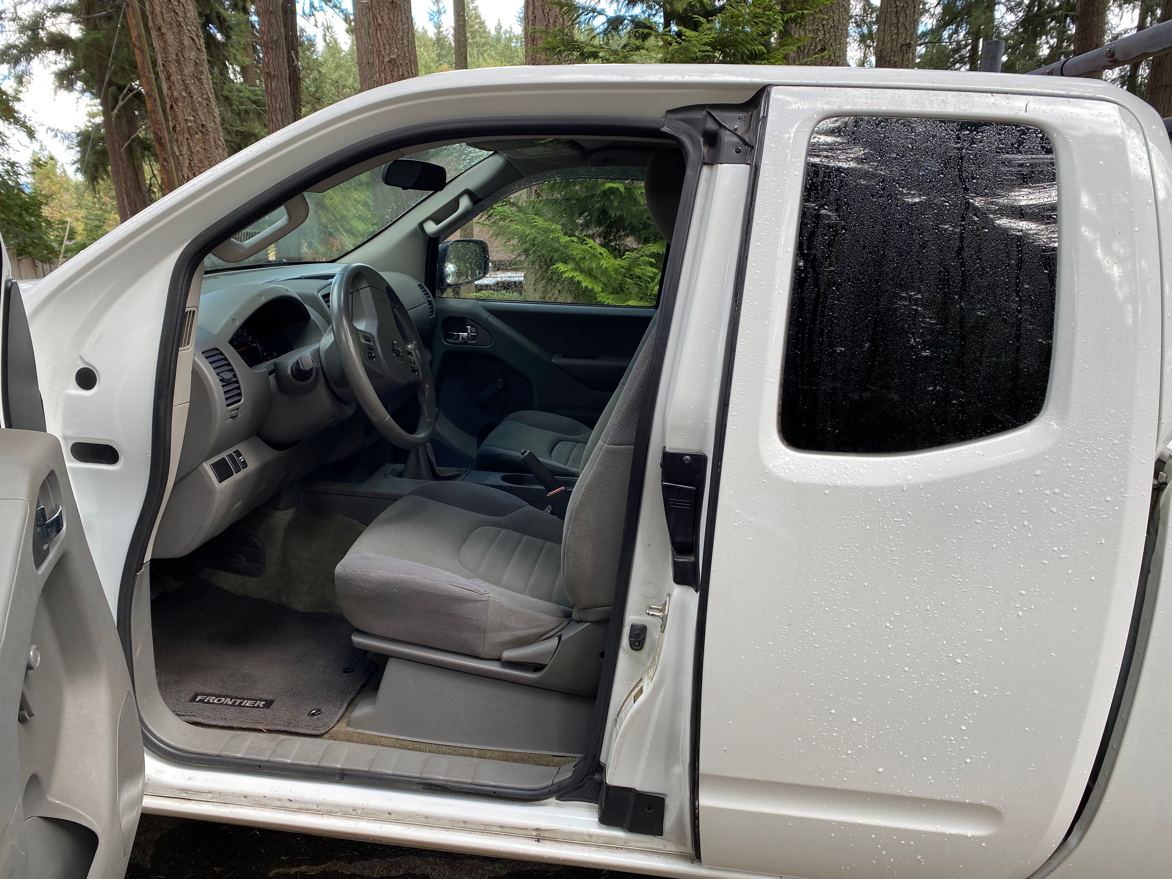 Used 2016 Nissan Frontier S w/ S Preferred Package RWD image 13