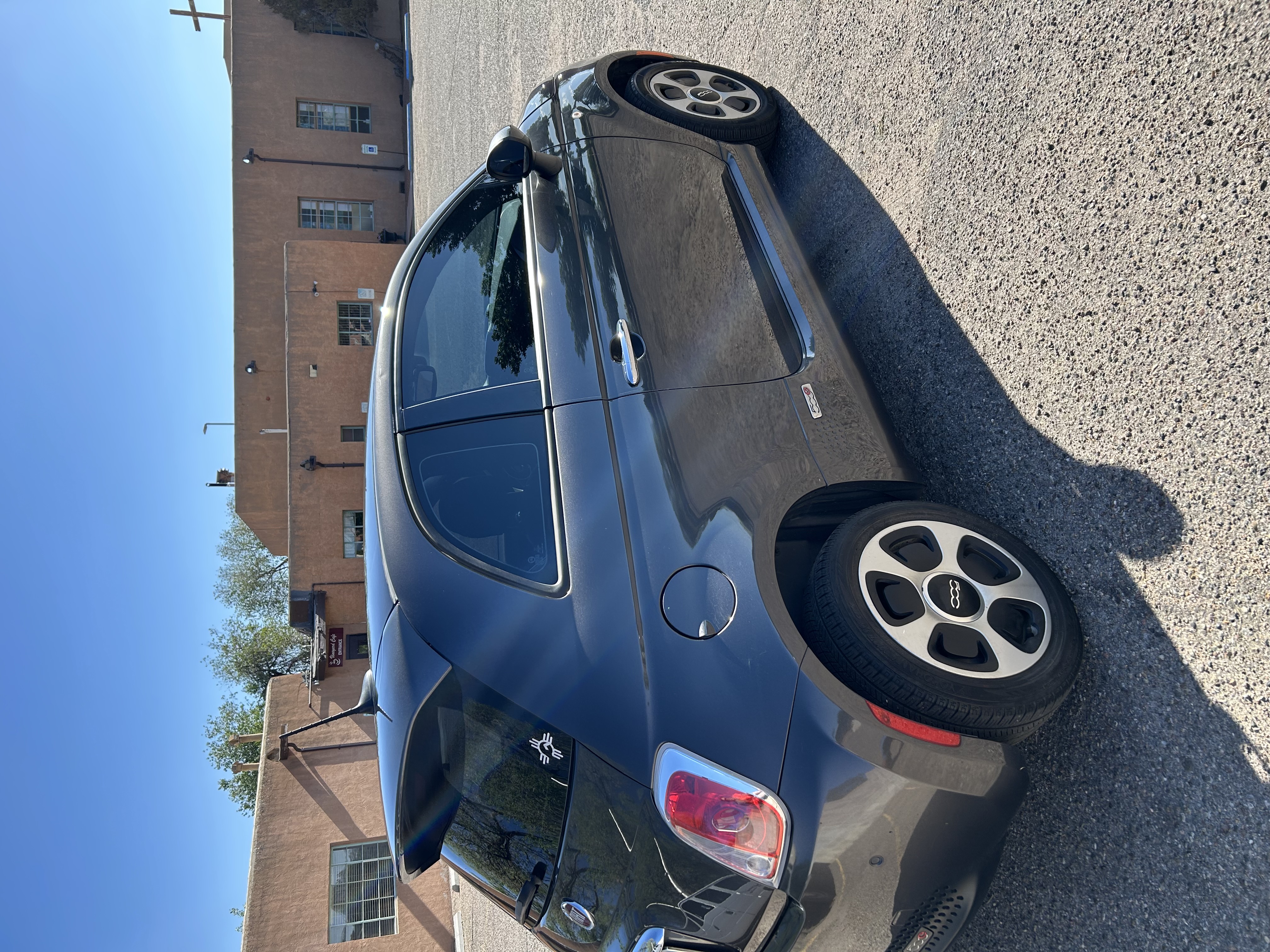 Used 2017 FIAT 500 e FWD image 4
