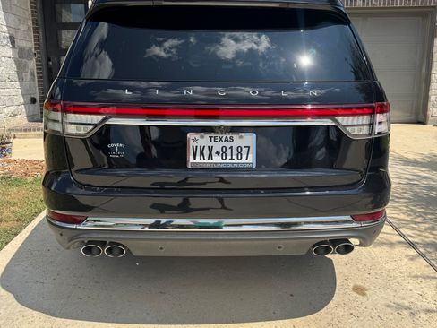 Used 2024 Lincoln Aviator Reserve w/ Equipment Group 201A RWD image 4