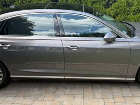 Used 2019 Audi A8 L 3.0T w/ Executive Package AWD/4WD image 9