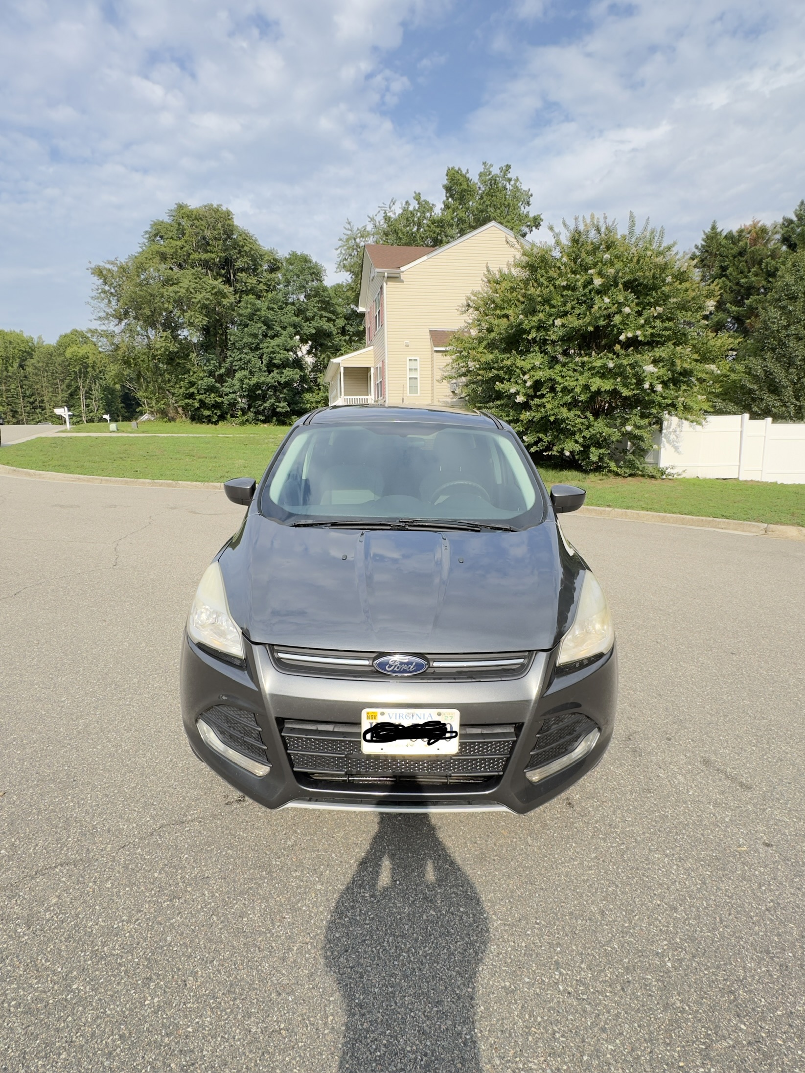 Used 2016 Ford Escape SE FWD image 1