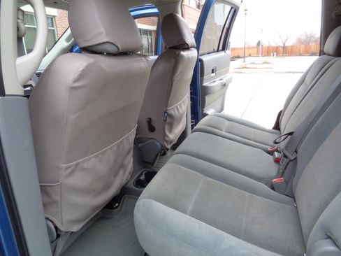 Used 2005 Dodge Durango SLT w/ Interior Convenience Group image 9