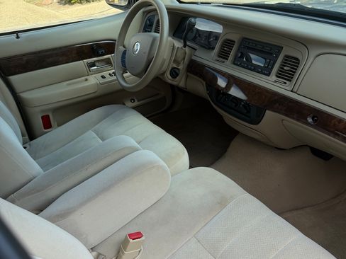 Used 2007 Mercury Grand Marquis GS image 14