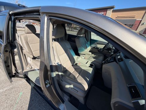 Used 2012 Honda Odyssey EX-L image 4