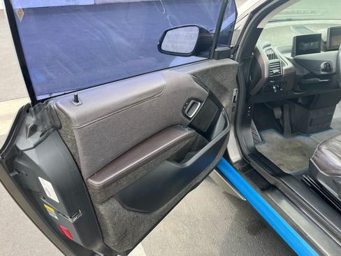 Used 2016 BMW i3 w/ Range Extender image 13