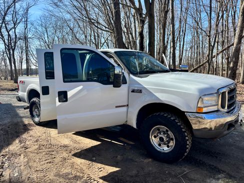 Used 2004 Ford F350 Lariat image 4