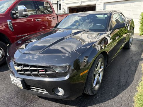 Used 2013 Chevrolet Camaro LT w/ RS Package RWD image 2