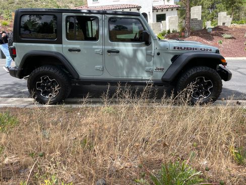 Used 2023 Jeep Wrangler Unlimited Rubicon w/ Cold Weather Group image 8