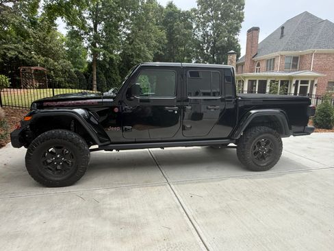 Used 2020 Jeep Gladiator Rubicon AWD/4WD image 1