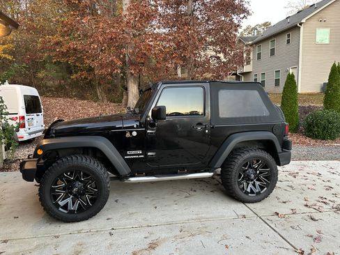 Used 2010 Jeep Wrangler Sport image 5