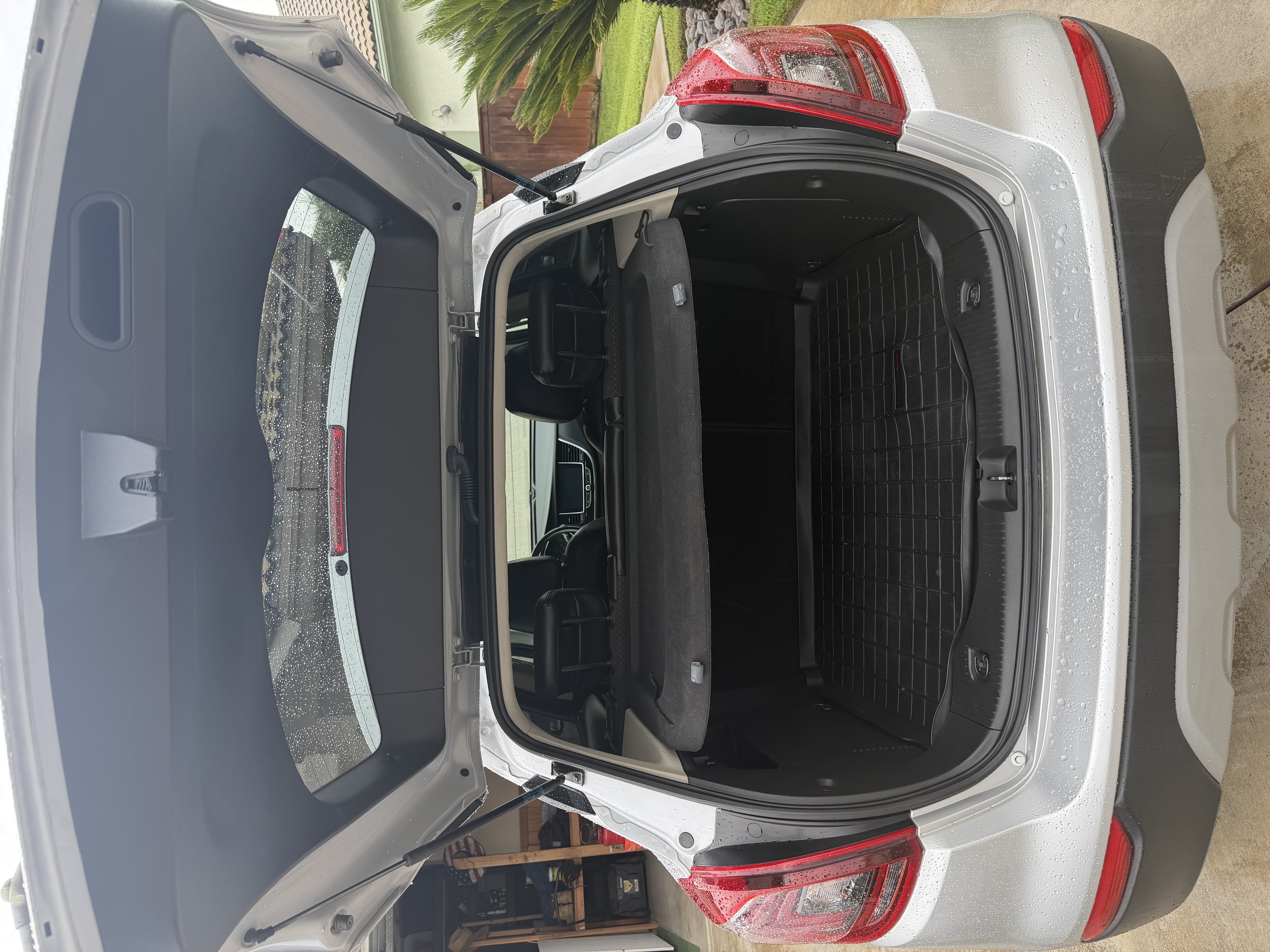 Used 2020 Buick Encore Preferred AWD/4WD image 12