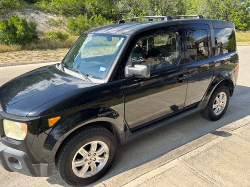 Used 2006 Honda Element EX-P image 1