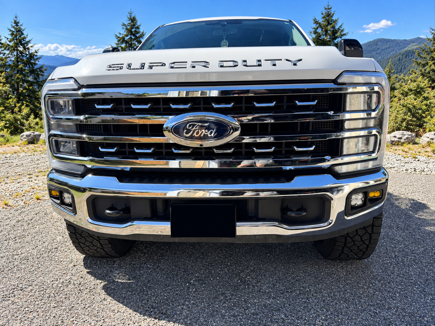 Used 2024 Ford F350 Lariat w/ Camper Package AWD/4WD image 2