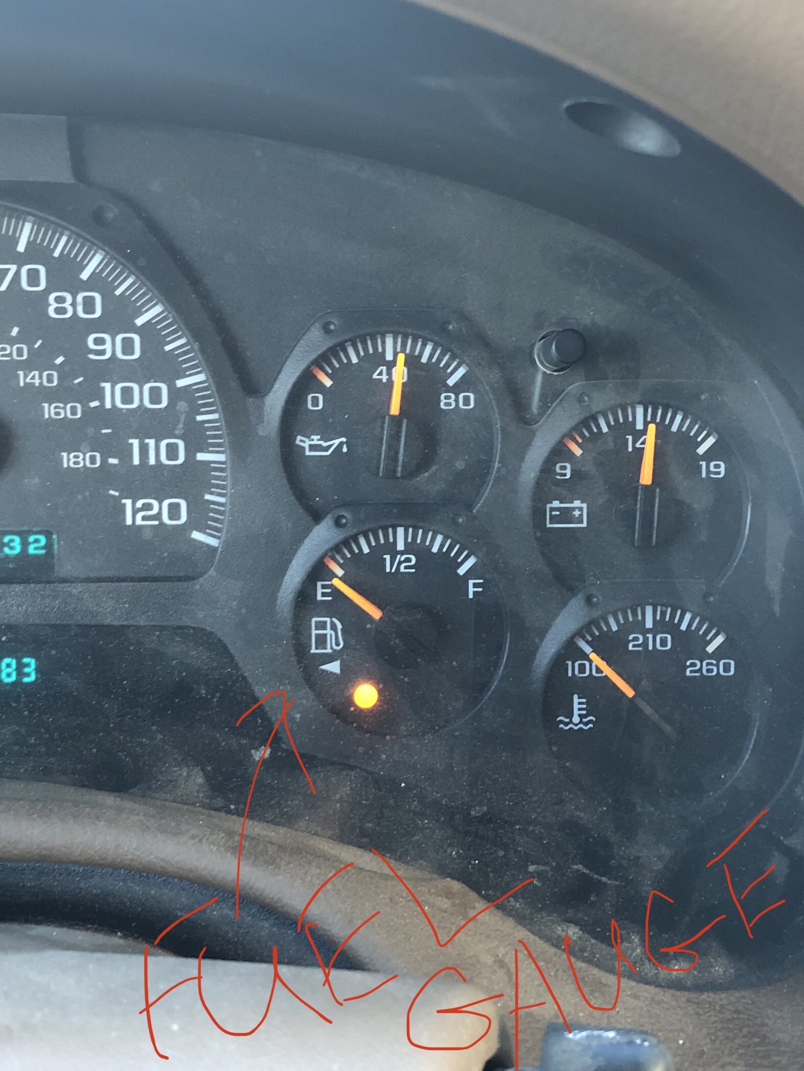 Used 2002 Chevrolet TrailBlazer LS w/ Preferred Equipment Group RWD image 13