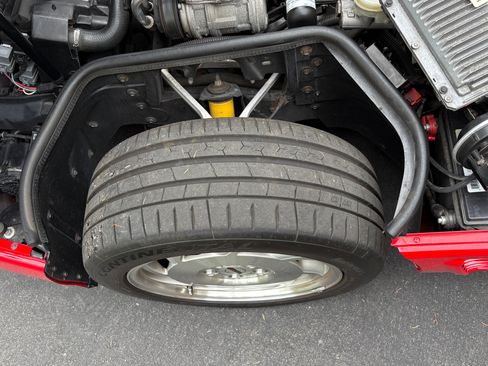 Used 1996 Chevrolet Corvette Coupe RWD image 11