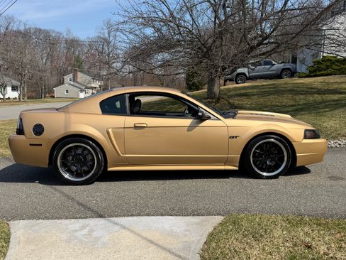 Used 2000 Ford Mustang GT image 9