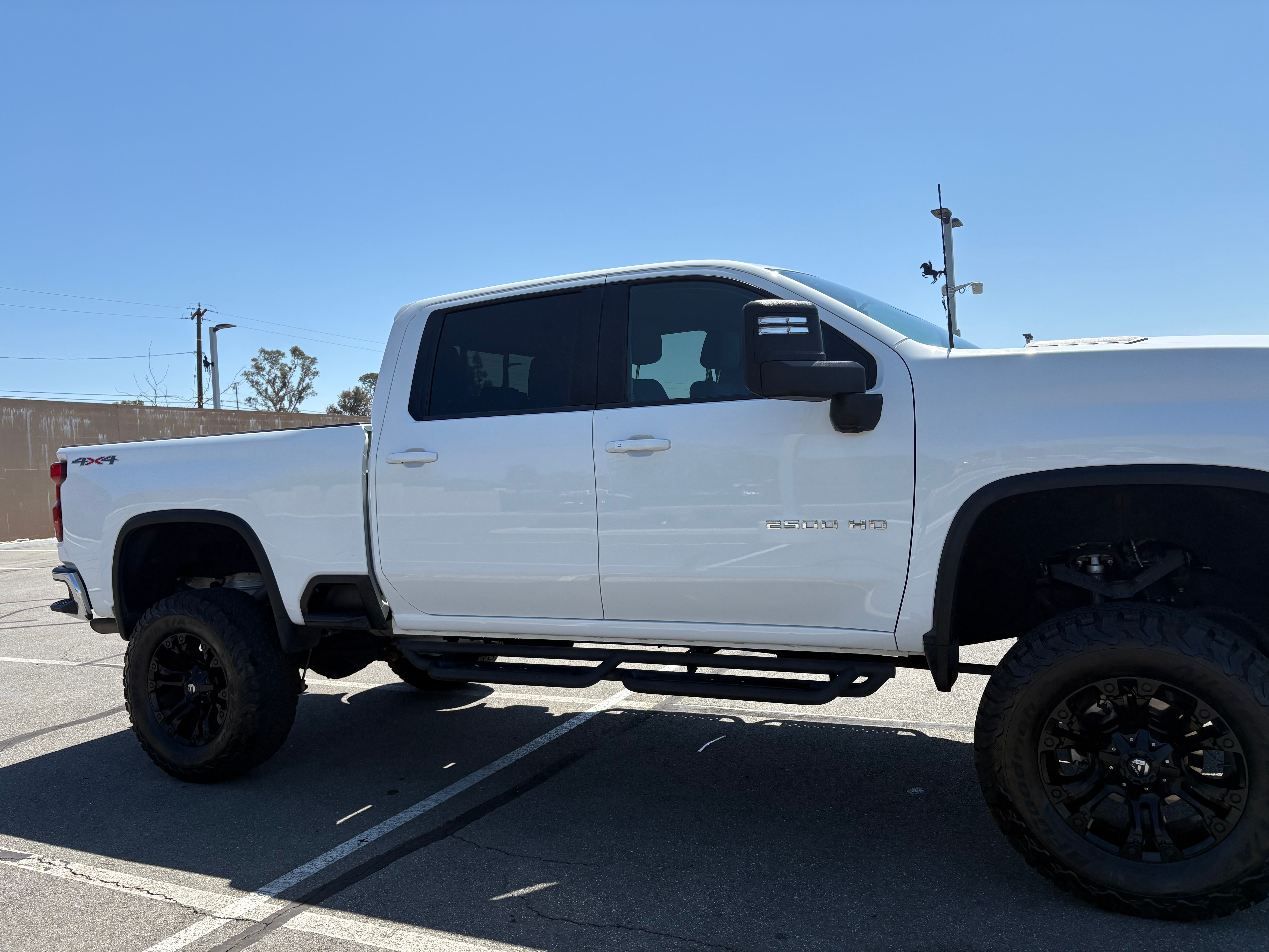 Used 2022 Chevrolet Silverado 2500 LT w/ Convenience Package AWD/4WD image 21