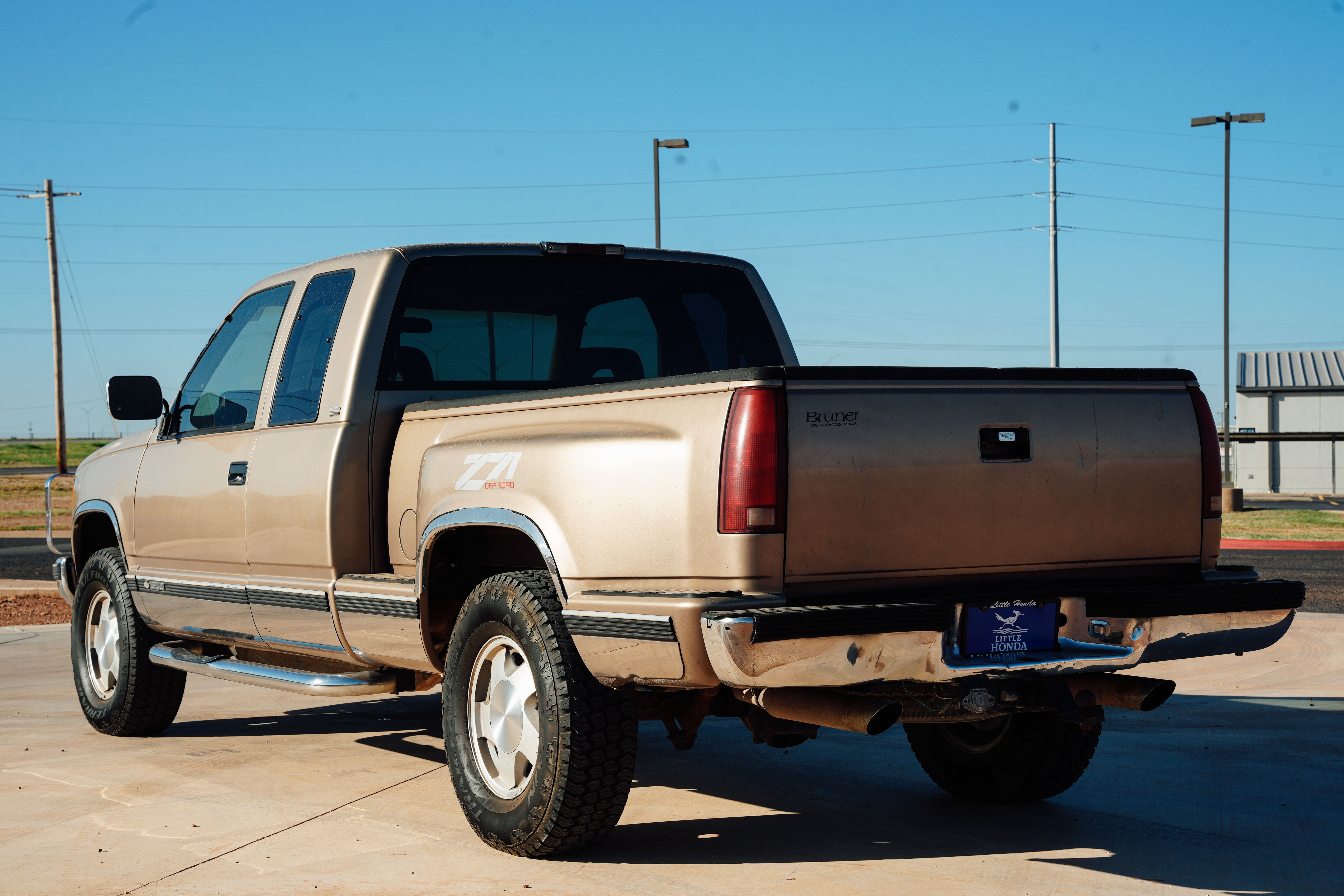 Used 1994 Chevrolet Silverado 1500 4x4 Extended Cab image 2