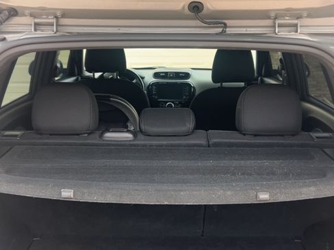 Used 2019 Kia Soul + w/ Audio Package image 8