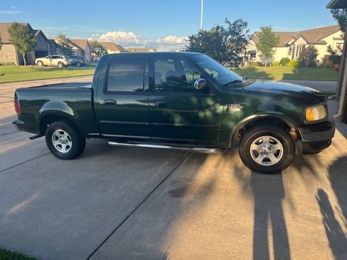 Used 2002 Ford F150 2WD SuperCrew image 9