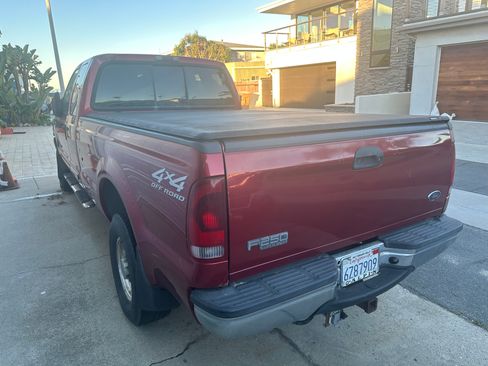 Used 2001 Ford F250 4x4 SuperCab Super Duty image 4