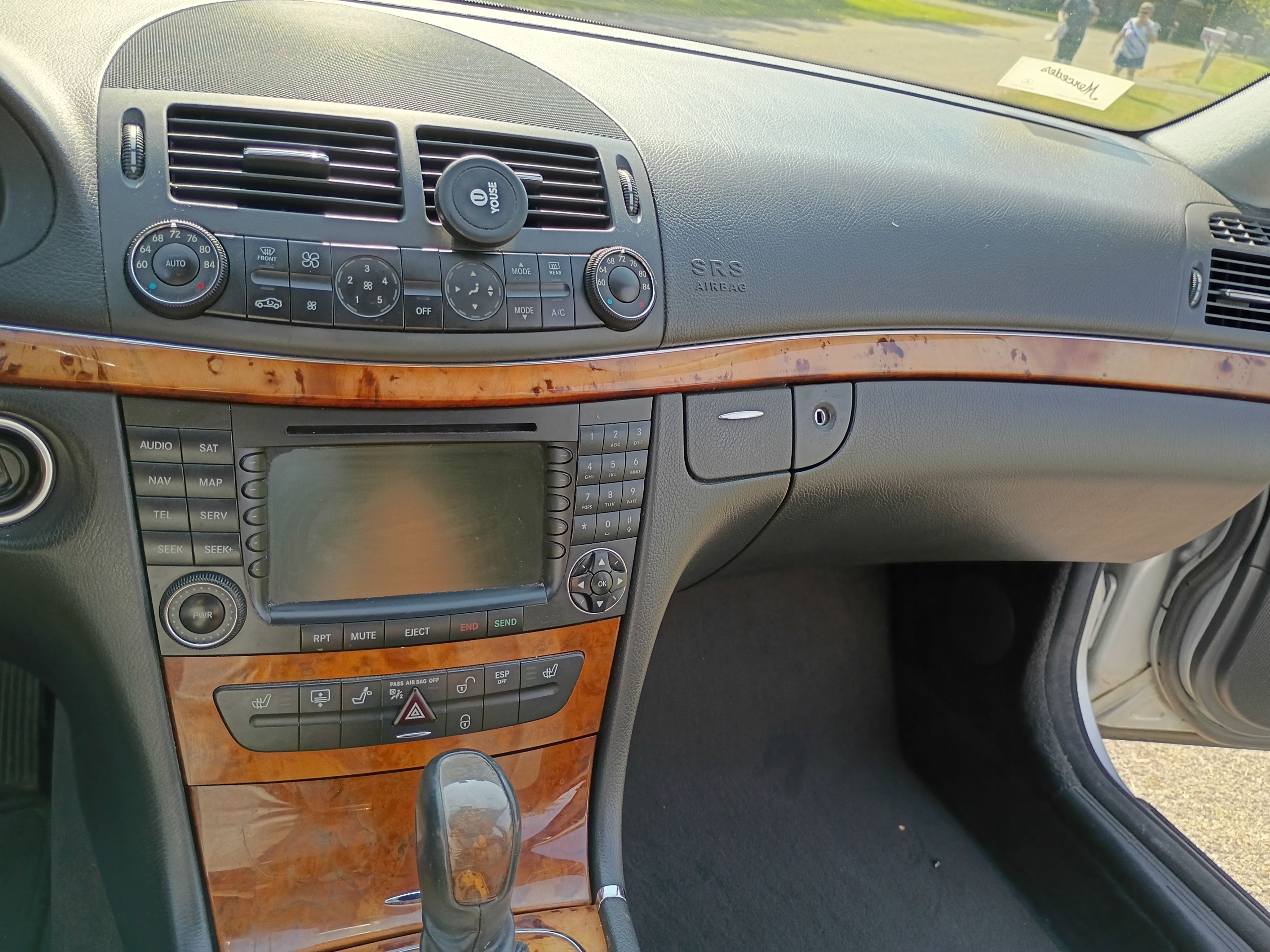 Used 2006 Mercedes-Benz E 320 CDI Sedan image 14