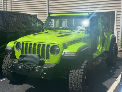 Used 2021 Jeep Wrangler Unlimited Rubicon w/ Xtreme Recon 35" Tire Package AWD/4WD image 4