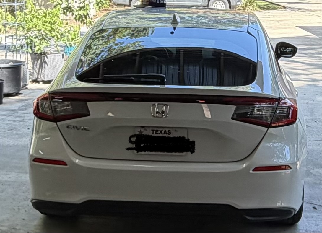 Used 2024 Honda Civic EX-L image 2