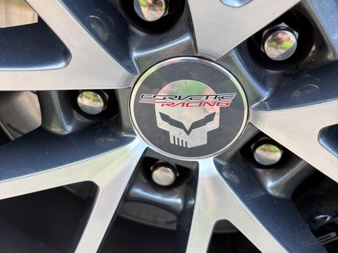 Used 2017 Chevrolet Corvette Grand Sport RWD image 7