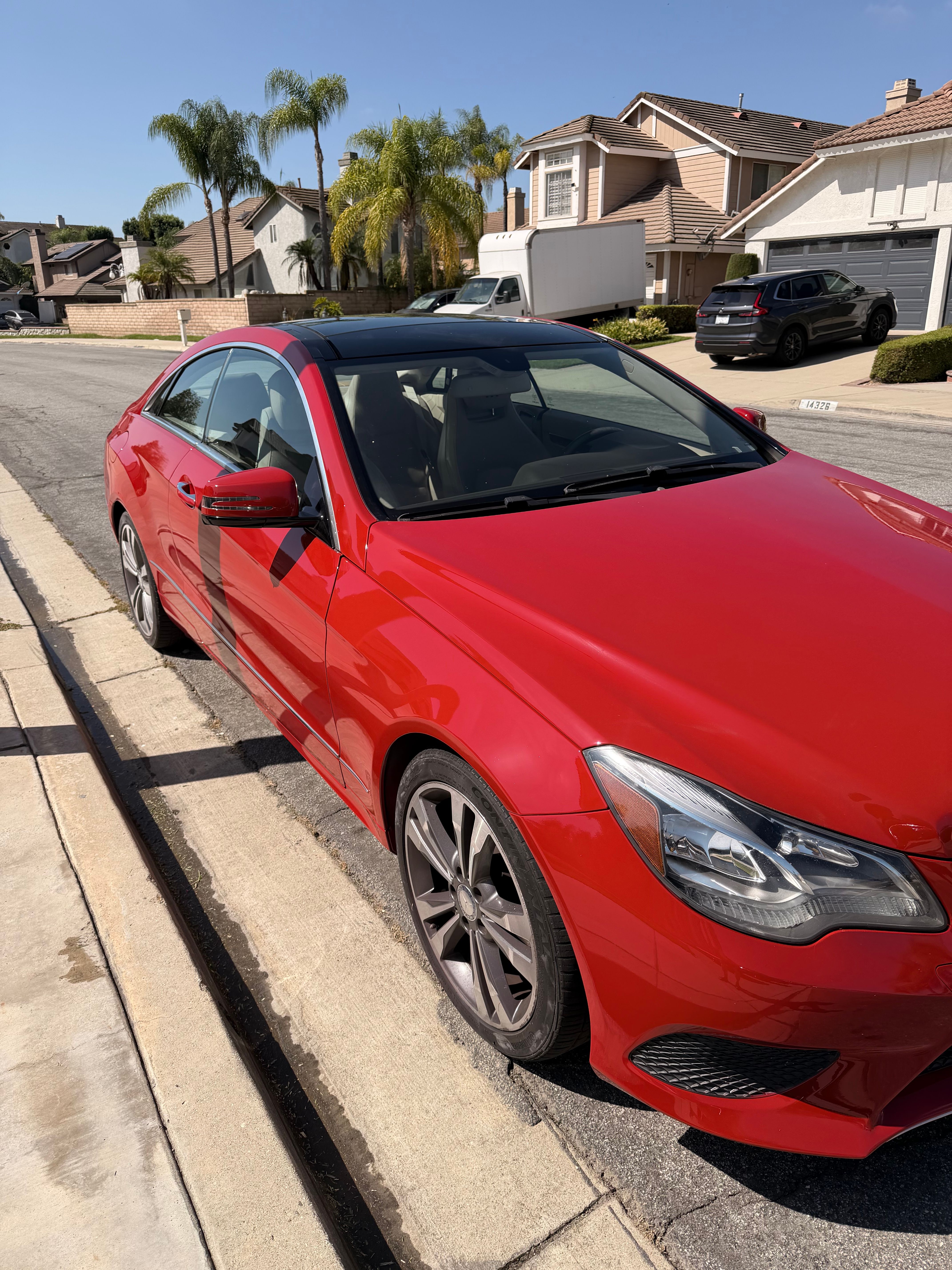 Used 2016 Mercedes-Benz E 400 Coupe image 2
