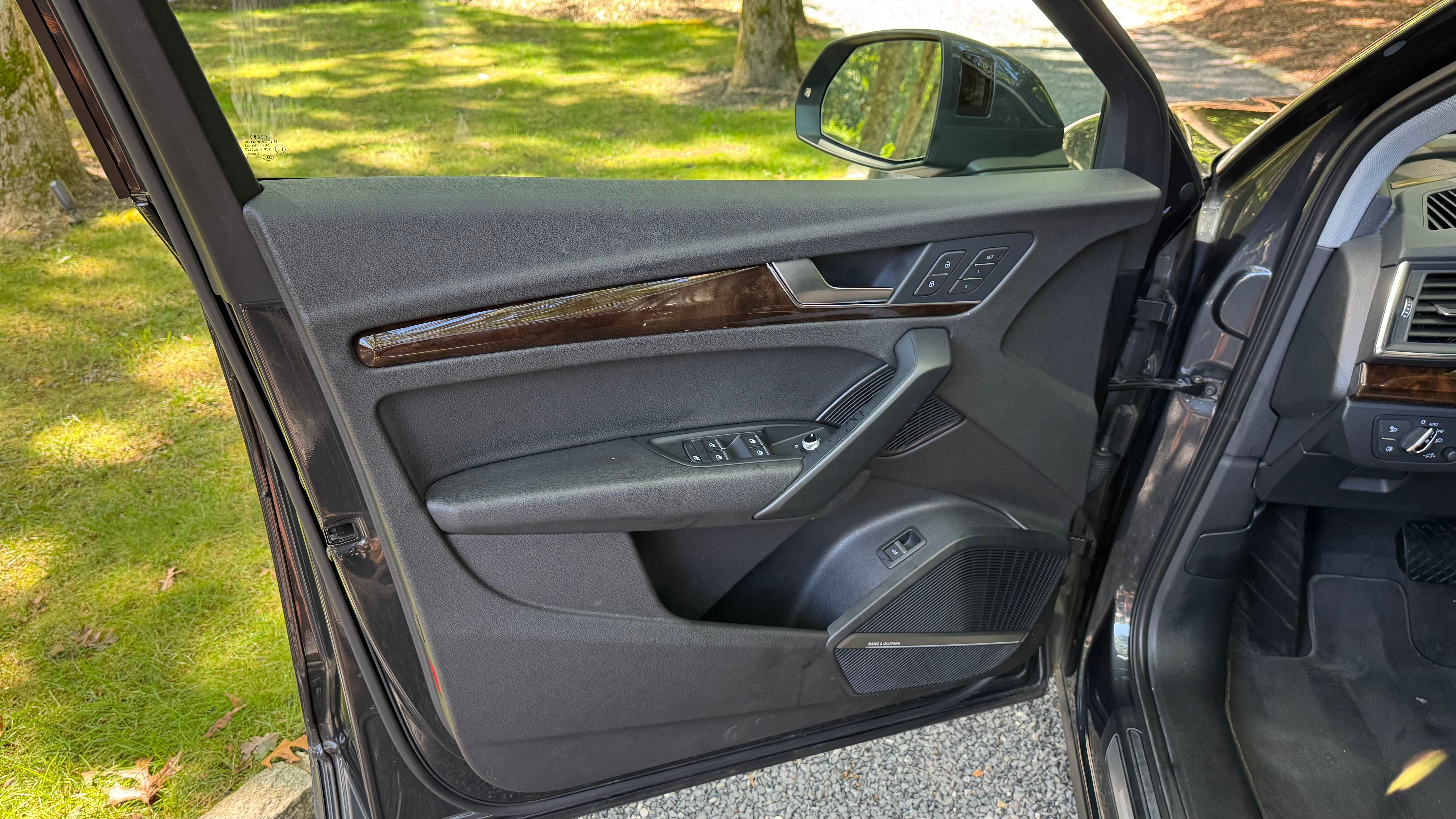 Used 2018 Audi Q5 2.0T Premium Plus AWD/4WD image 11