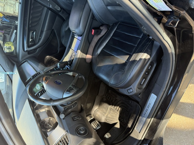 Used 2016 Ford Taurus SHO w/ Equipment Group 401A AWD/4WD image 8