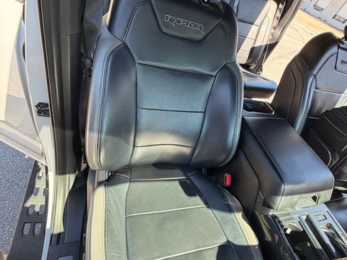 Used 2017 Ford F150 Raptor w/ Equipment Group 802A Luxury image 24