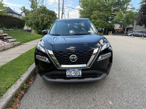 Used 2021 Nissan Rogue SV AWD/4WD image 4