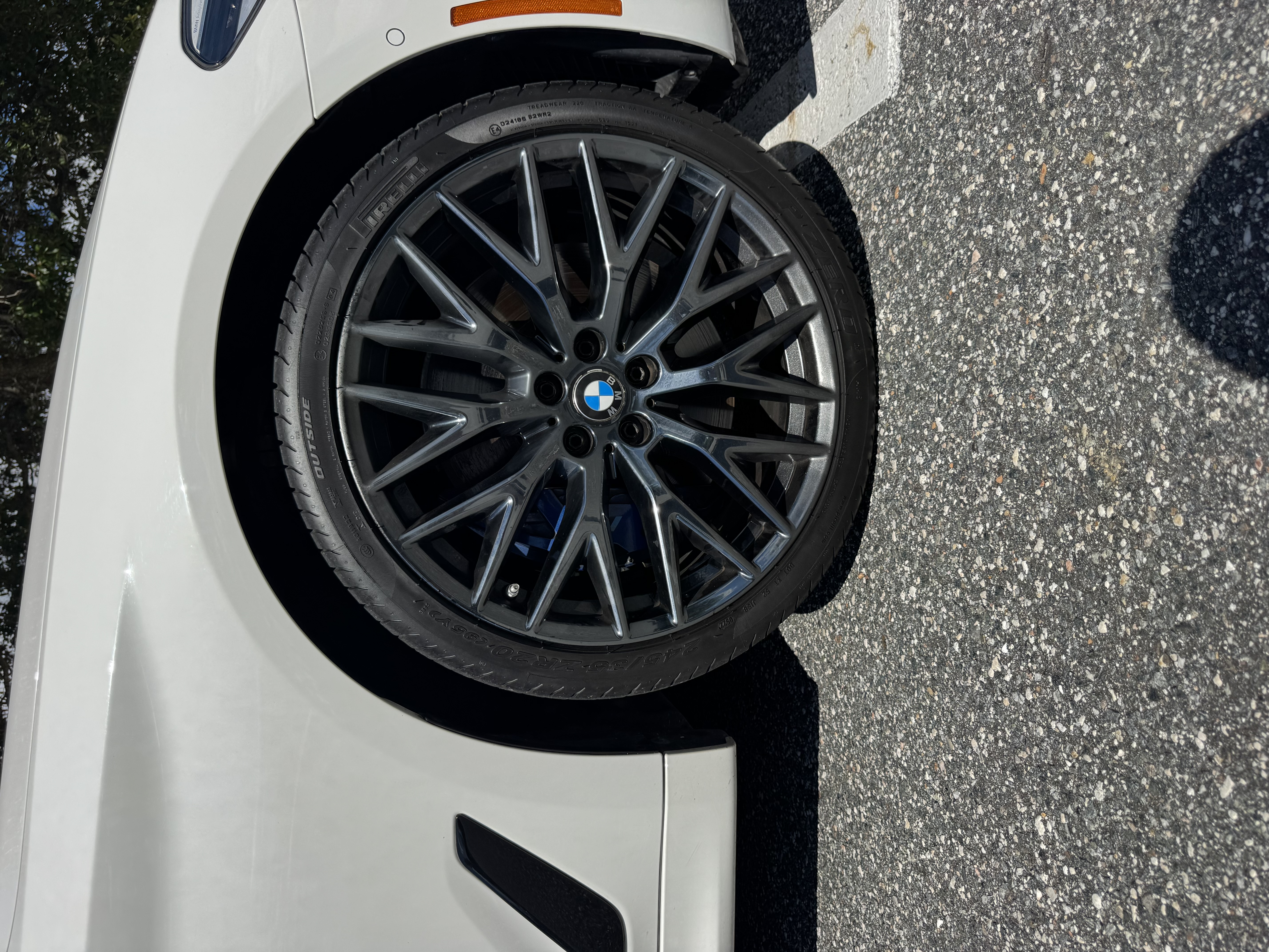 Used 2017 BMW 540i RWD image 10