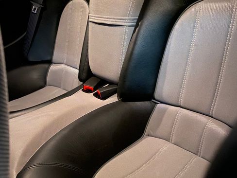 Used 2005 Maserati GranSport Coupe image 13