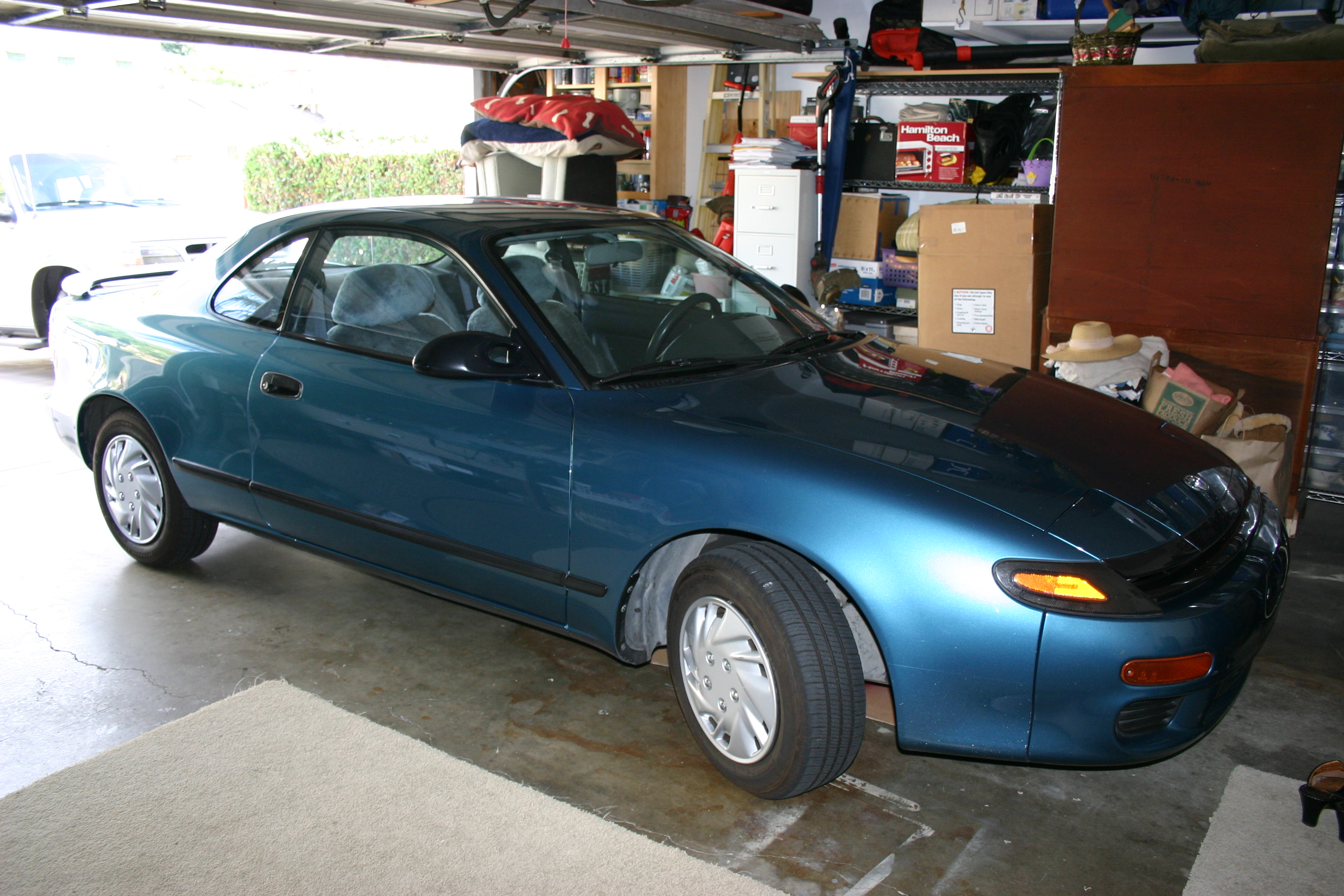 Used 1992 Toyota Celica ST FWD image 1