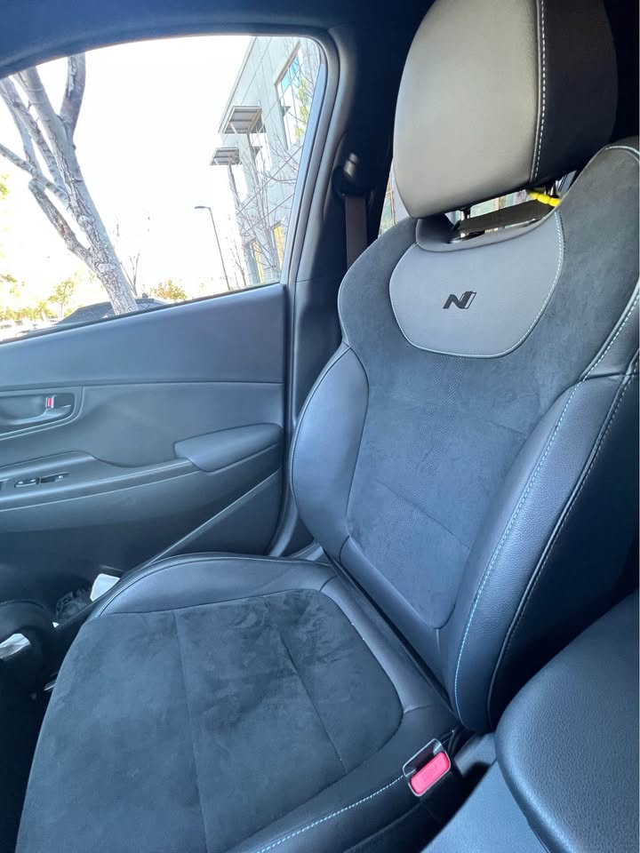 Used 2022 Hyundai Kona N FWD image 10
