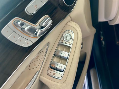 Used 2018 Mercedes-Benz C 300 C 300 4MATIC Sedan 4D image 10