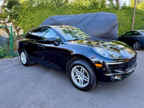 Used 2018 Porsche Macan Sport Edition AWD/4WD image 2