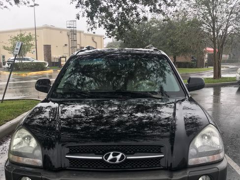 Used 2005 Hyundai Tucson GLS image 2