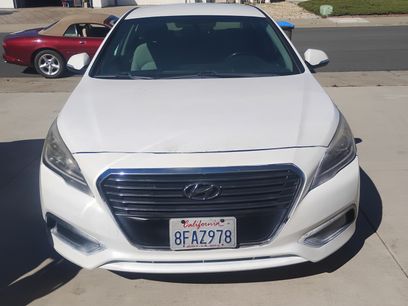 Used 2017 Hyundai Sonata Plug-In Hybrid