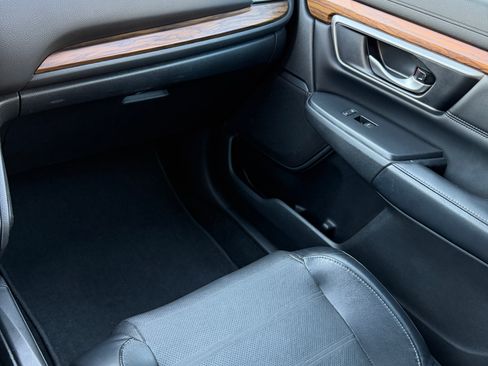 Used 2017 Honda CR-V EX-L image 11