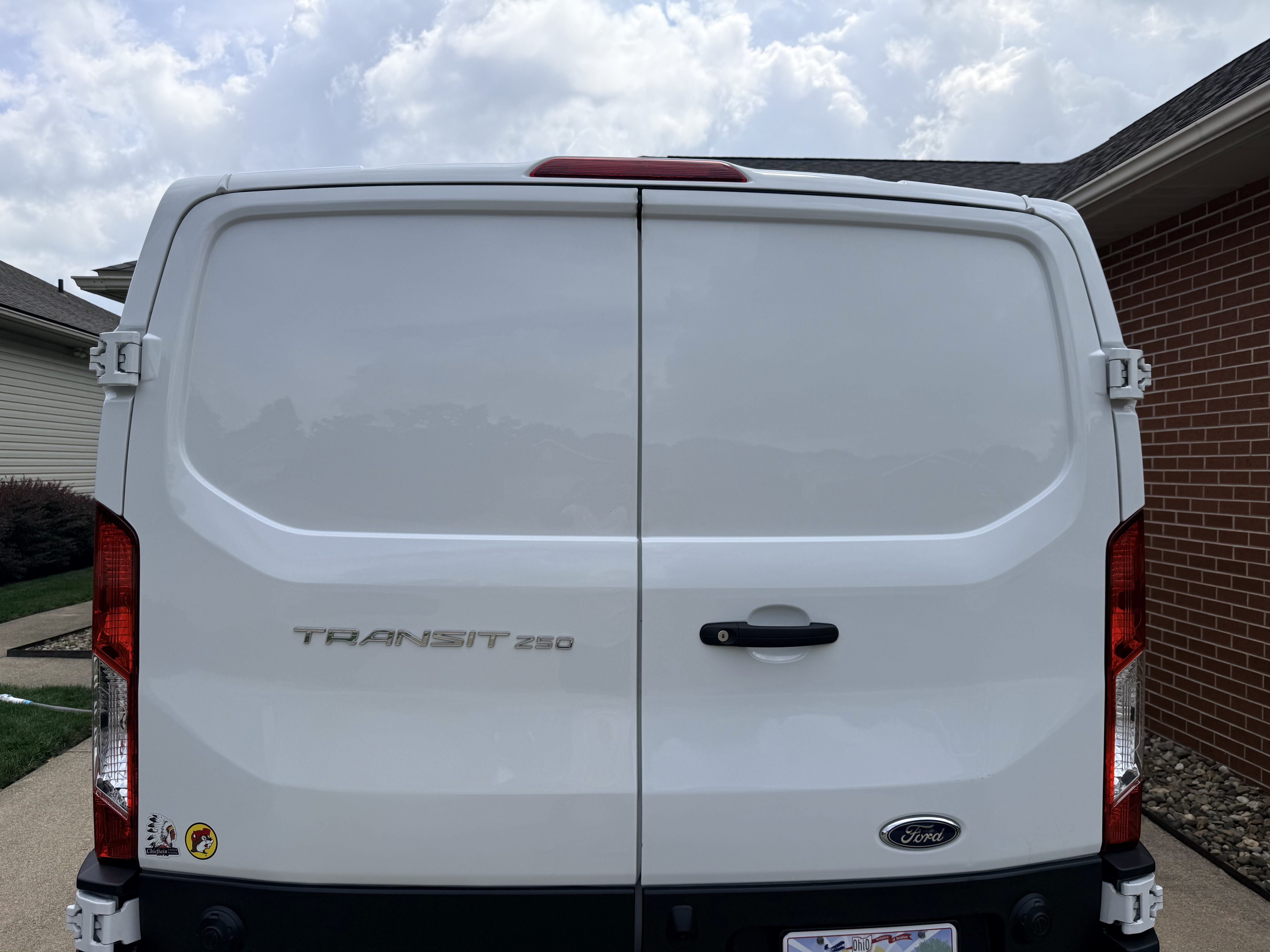 Used 2020 Ford Transit 250 Low Roof RWD image 4