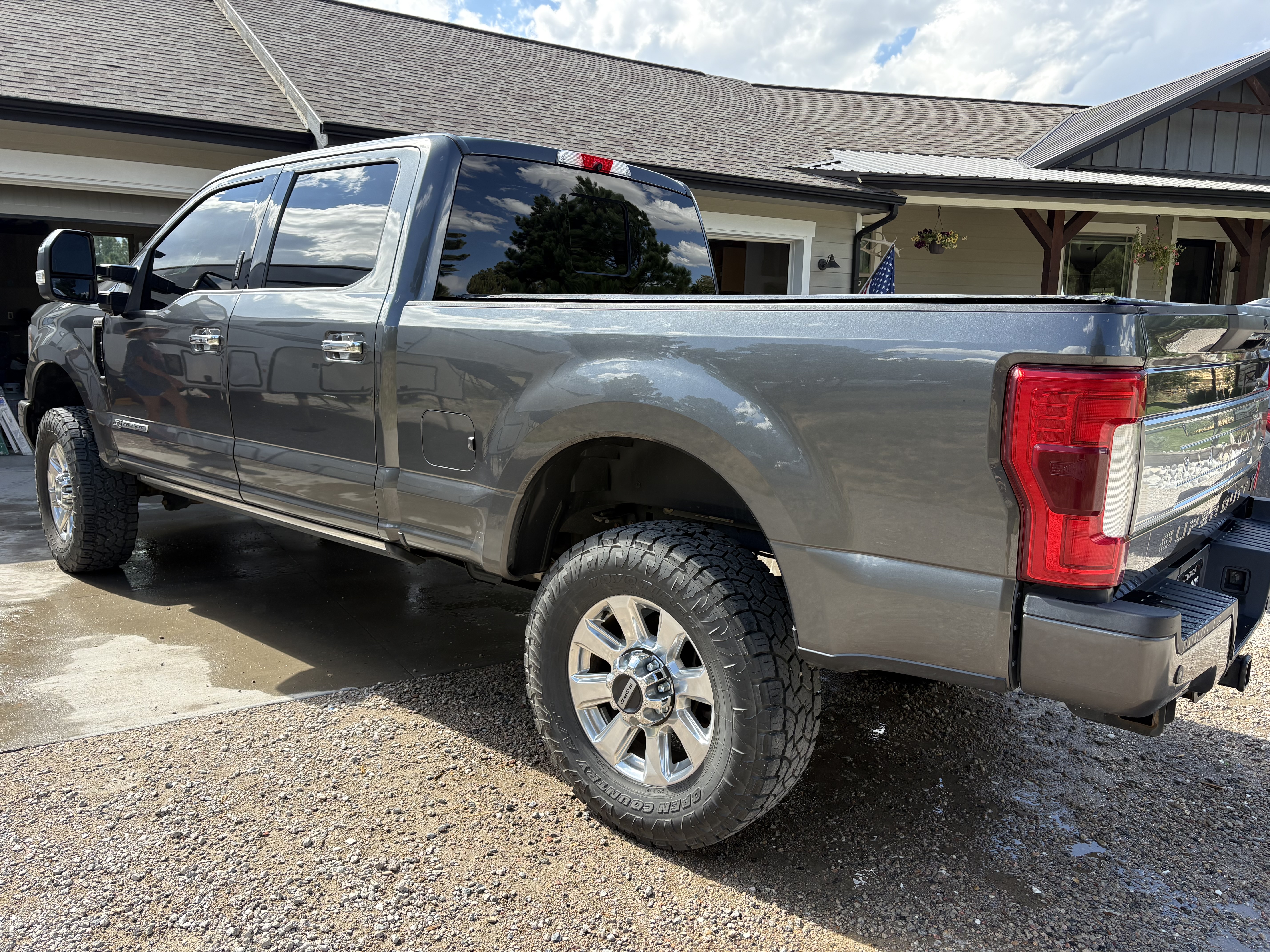 Used 2019 Ford F350 Platinum w/ Platinum Ultimate Package AWD/4WD image 5
