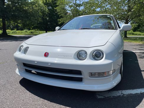 Used 1994 Acura Integra GS-R FWD image 8