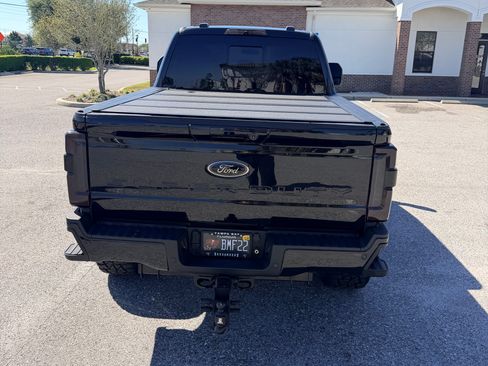 Used 2024 Ford F250 Lariat w/ Lariat Ultimate Package image 11