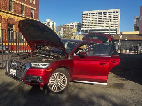 Used 2018 Audi Q5 Prestige image 16