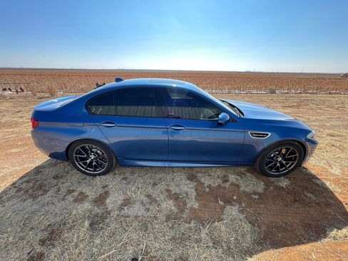 Used 2013 BMW M5 image 10