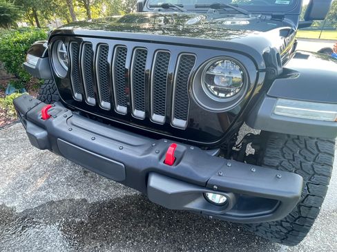 Used 2018 Jeep Wrangler Unlimited Rubicon AWD/4WD image 4